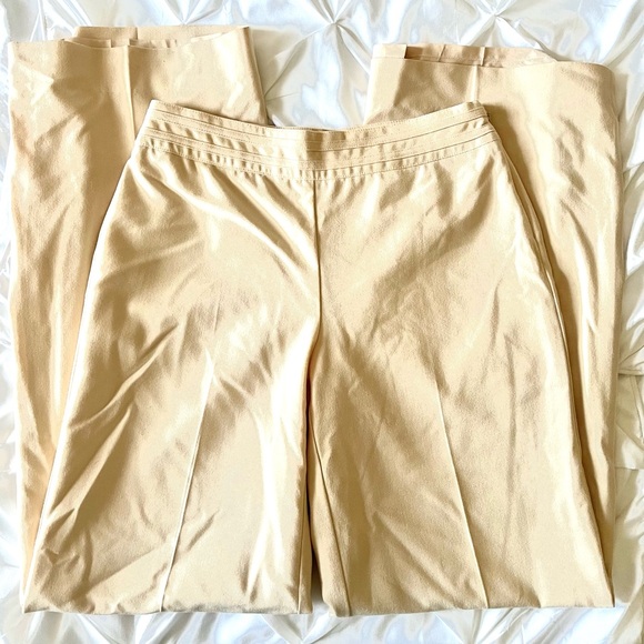 The Limited Straight Leg Stretch Dress Pants, Women’s size 4 Long, Excellent! - Picture 2 of 7